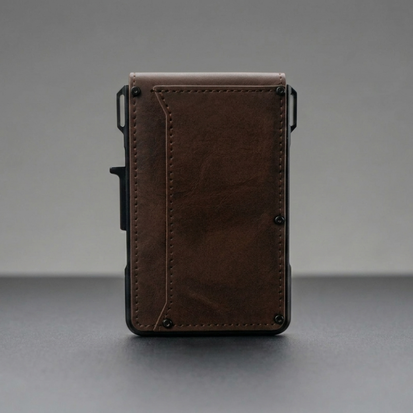 Adersene MagVault® Minimalist Wallet - Maximum Capacity. Minimal Footprint.